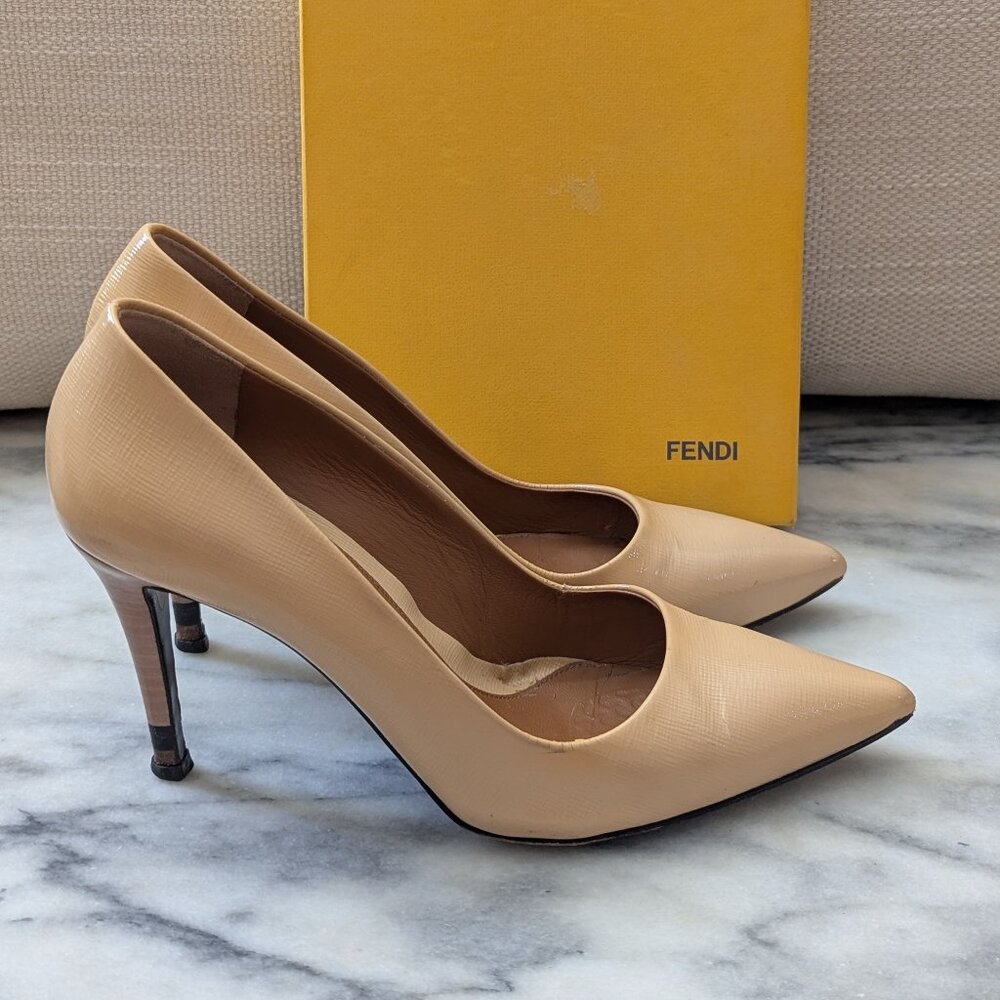 FENDI Anne Point Patent Nude Pump Size IT 38/US 8